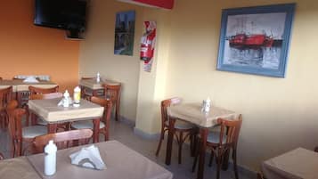 تناول الطعام