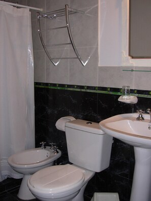 Bathroom - Noria Hotel (Villa Carlos Paz)