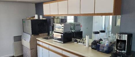 Café e/ou cafeteira