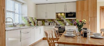 Cottage for 4 in Gilwern