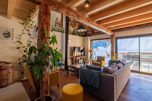 Smart TV - ALESINA - MONTRICHER ALBANNE (MONTRICHER ALBANNE)