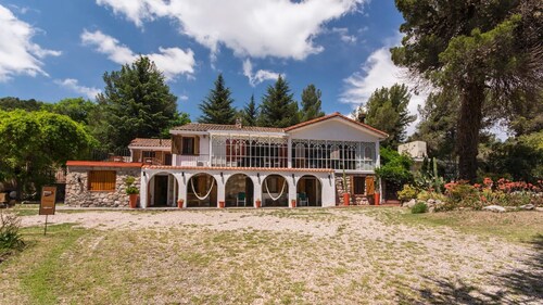 Posada Summit Suites