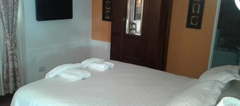 Posada Summit Suites