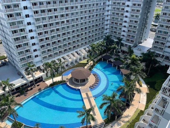 Piscine extérieure