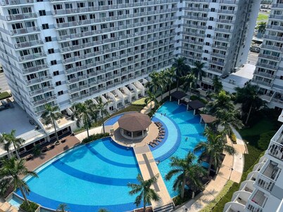 Shell Residences MOA by darpm