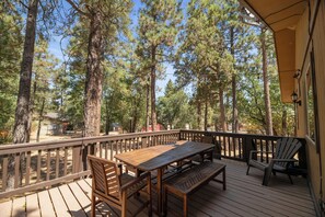 Terrace/patio - Grizzly's Getaway (Sugarloaf)