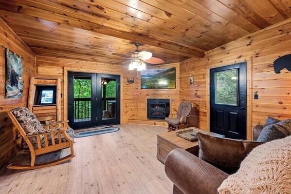 Smart TV, fireplace, video games