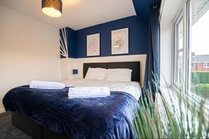 5 Schlafzimmer, kostenloses WLAN, Bettwäsche