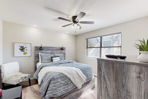 3 bedrooms, iron/ironing board, travel crib, free WiFi