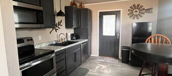 Country living with a view in Pattonville Tx. 2 bedroom house with AC and WiFi.