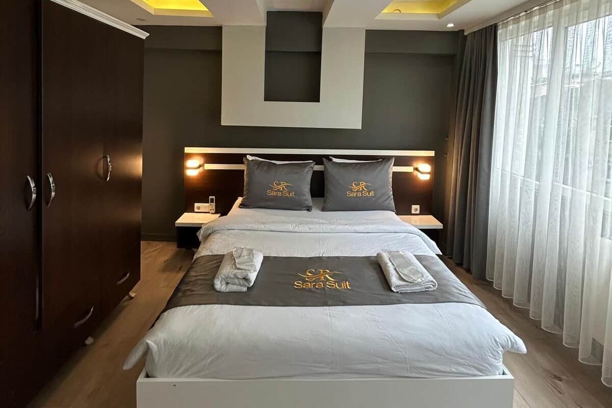 Egyptiska bomullslakan, sängtillbehör av högsta kvalitet och minibar