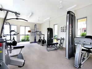 Fitness facility - Sippy Downs flat near USC R3 (Sippy Downs)