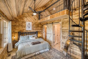 4 chambres, fer et planche à repasser, Wi-Fi gratuit, draps fournis