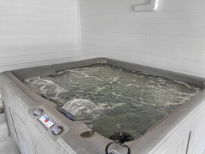 Bain à remous intérieur
