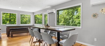 Spacious 4-bedroom Retreat on Table Rock Lake. Darts, Air Hockey, and More!