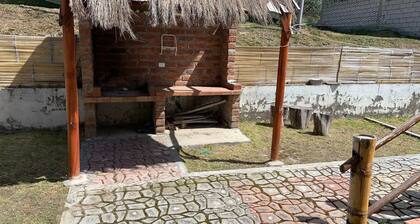 CASA DE CAMPO AMOBLADA LATACUNGA/COTOPAXI
