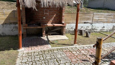 CASA DE CAMPO AMOBLADA  LATACUNGA/COTOPAXI