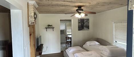 1 bedroom, WiFi