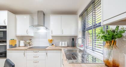 Swift Host Wensum View Sleeps 8 Parking River View
