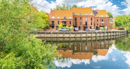 Swift Host Wensum View Sleeps 8 Parking River View