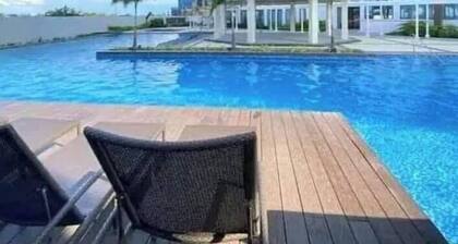 Relaxing condo at THE MACTAN NEWTOWN