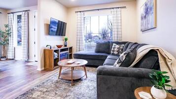 Smart TV, fireplace, offices