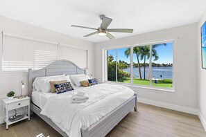 4 Schlafzimmer, Bügeleisen/Bügelbrett, Reisekinderbett, kostenloses WLAN