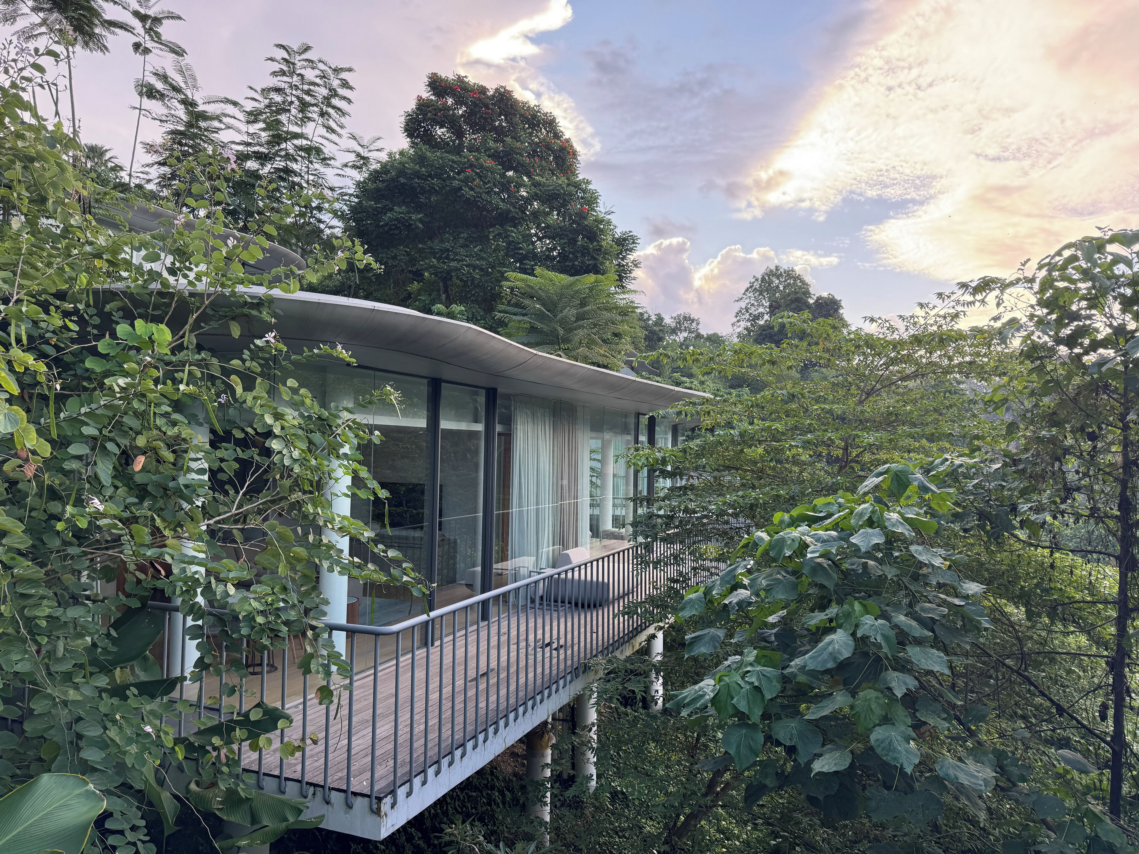 Villa luxueuse, 1 très grand lit et 1 canapé-lit, non-fumeur, vue sur le fleuve | Vue sur l’eau