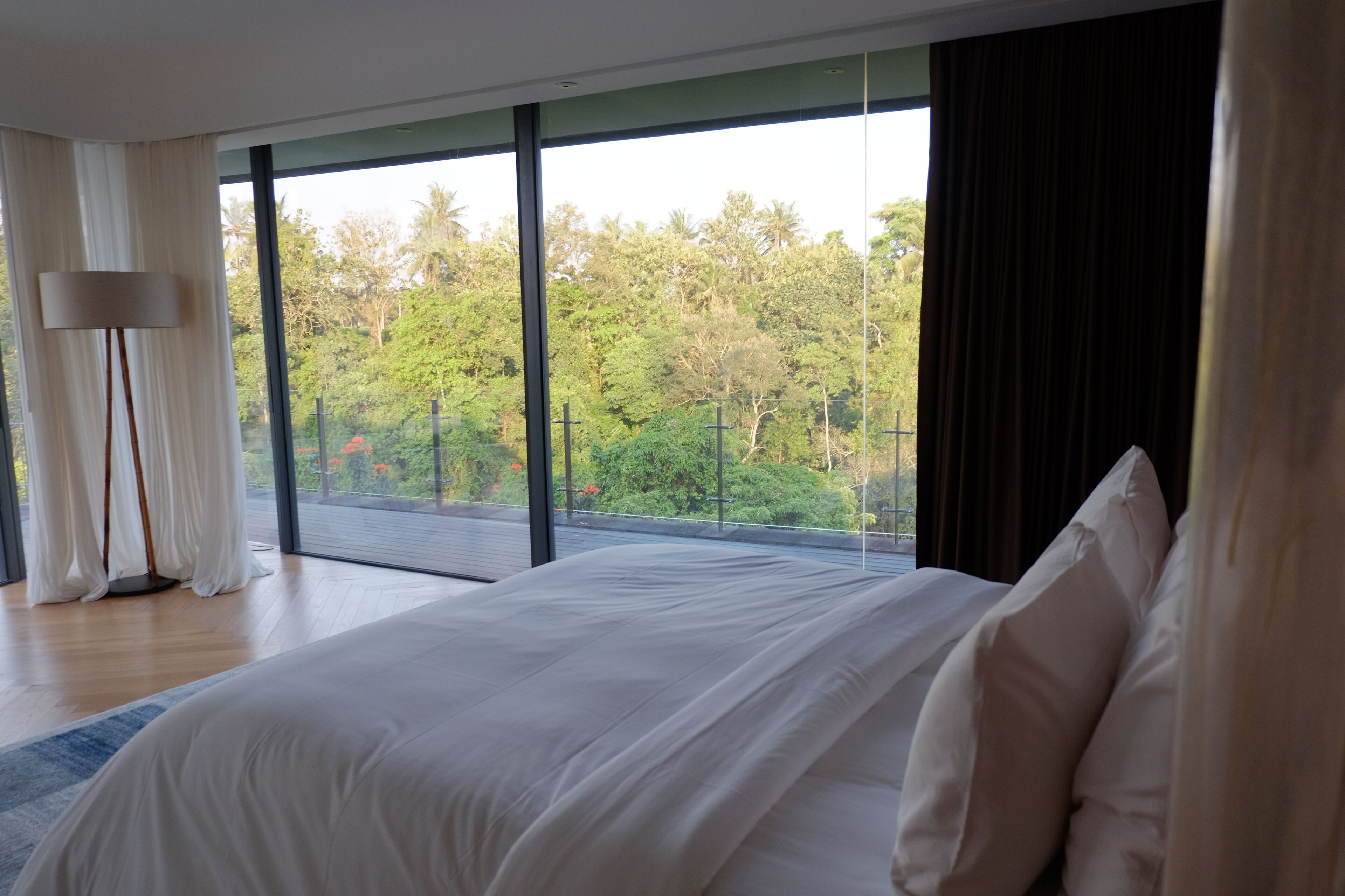 家庭頂樓客房 | 免費迷你吧、客房內保險箱、書桌、筆電工作空間