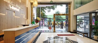 Sunshine Airport Hotel