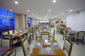 Free daily local cuisine breakfast  - Glamour Hotel Nha Trang (Nha Trang)