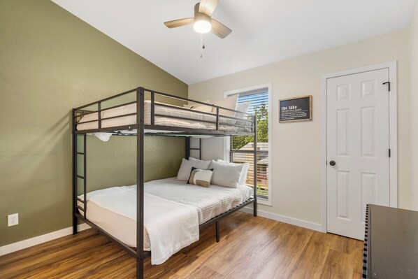 2 Schlafzimmer, Bettwäsche