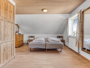 2 bedrooms, Internet