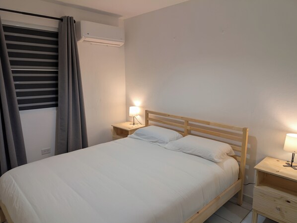 2 chambres, fer et planche à repasser, Wi-Fi, literie fournie