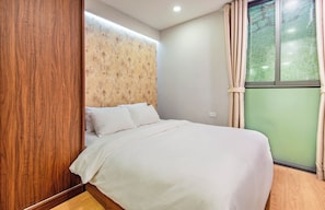 1 bedroom, iron/ironing board, WiFi