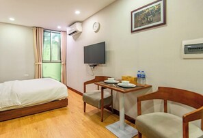 1 bedroom, iron/ironing board, WiFi