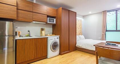 Charming bed & breakfast with AC, WiFi in peaceful Hà Nội