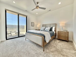 3 Schlafzimmer, Bügeleisen/Bügelbrett, Reisekinderbett, WLAN