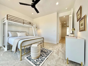 3 bedrooms, iron/ironing board, travel crib, WiFi