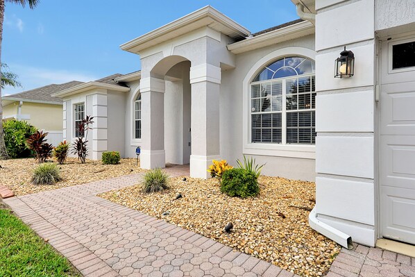 Exterior detail - Luxury DisneyVilla Amazing ForestView, Pool & Spa, BBQ, Golf Course (Davenport)