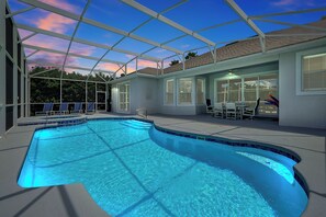 Pool - Luxury DisneyVilla Amazing ForestView, Pool & Spa, BBQ, Golf Course (Davenport)