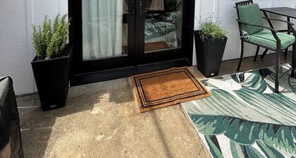 Burrow on 24th - Hot Tub 1BR/1BA