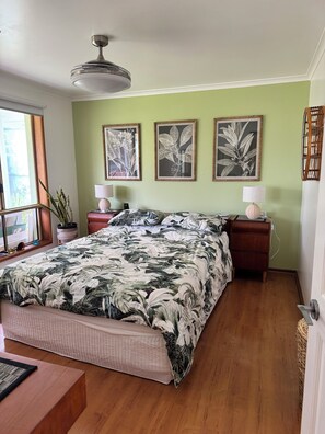 5 habitaciones, tabla de planchar con plancha, wifi y ropa de cama 