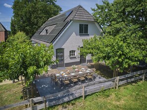 Buiten dineren