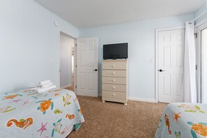3 chambres, bureau, fer et planche à repasser, Wi-Fi gratuit
