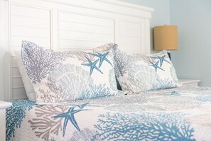 3 Schlafzimmer, Schreibtisch, Bügeleisen/Bügelbrett, kostenloses WLAN