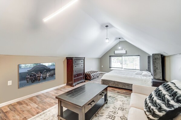 5 Schlafzimmer, Bügeleisen/Bügelbrett, WLAN, Bettwäsche