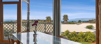 Beach Retreats I Ocean Views I Pet Friendly