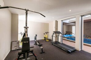 Fitness facility - Bell St Apartments I Walk to everything in Torquay (Torquay)