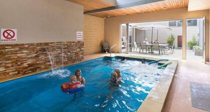 Bell St Apartments Su
